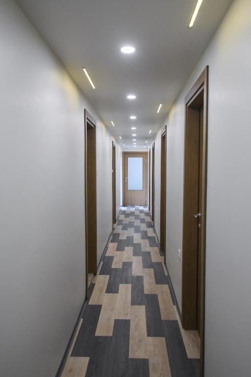 Atrijum Apartments And Rooms Кладово Экстерьер фото